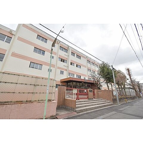 中学校「志賀中学校まで856ｍ」