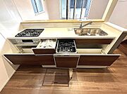 写真は同施工会社のものです。家事効率UPの強い味方、食器洗浄乾燥機付き！