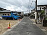 外観：前面道路
