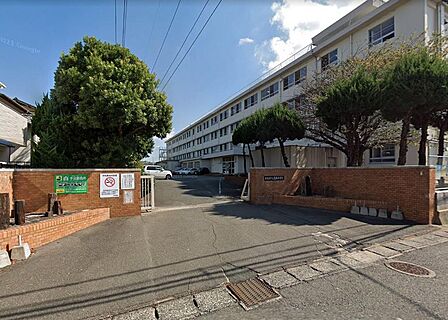 北九州市立志徳中学校:440m、徒歩6分!