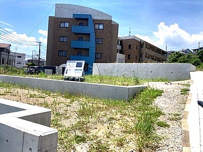 外観:平日・土日を問わずご案内できます◎ 外観:平日・土日を問わずご案内できます◎