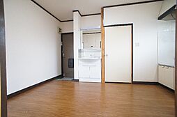 居間