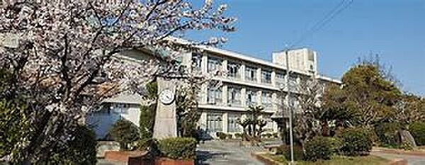 画像4:姫路市立灘中学校