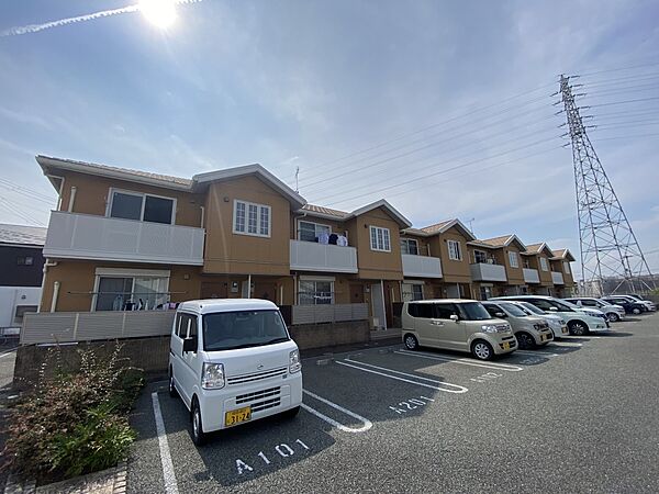 兵庫県高砂市米田町米田(賃貸アパート3LDK・2階・72.02㎡)の写真 その1