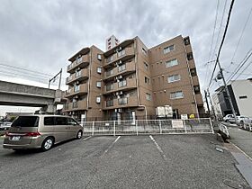 兵庫県加古川市加古川町溝之口（賃貸マンション1R・3階・30.00㎡） その1