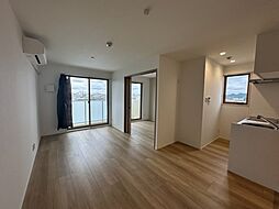 神鉄粟生線 小野駅 徒歩18分の賃貸マンション 4階1LDKのリビング/ダイニング