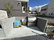 ゴミ捨て場