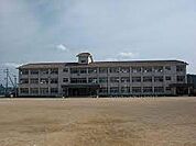 市川町立鶴居小学校
