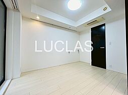 リビング併設の居室は多様にご利用頂けます♪開放すれば一層広々とした印象になります。