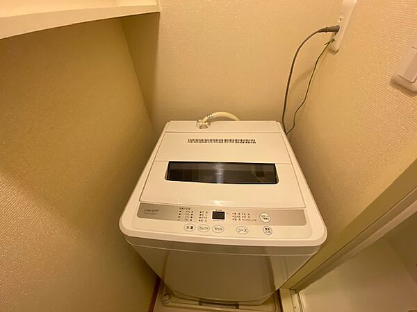 画像30:洗濯機はお部屋によってメーカー異なります。
