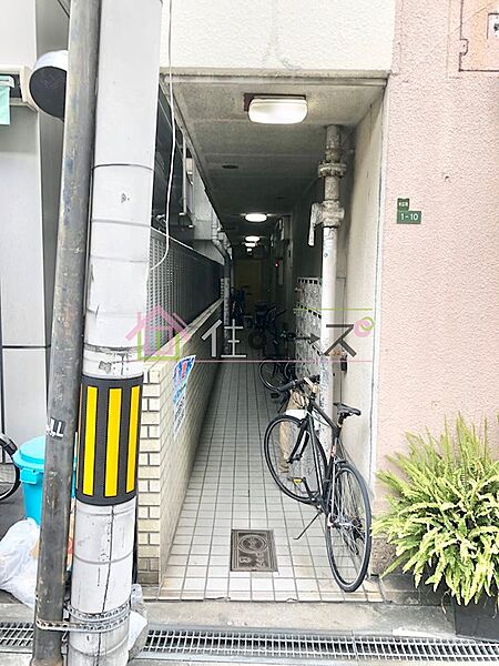 建物エントランス