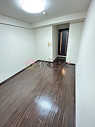 インペリアル靭本町 7階1Kのリビング/ダイニング