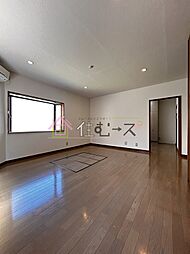 居間