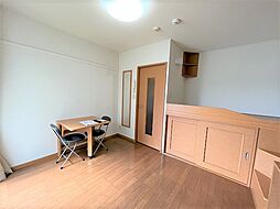 レオパレスPistaB 1階1Kのリビング/ダイニング