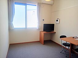 レオパレスユーアイ 2階1Kのリビング/ダイニング