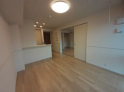 ベア　レジデンス 2階1LDKのリビング/ダイニング