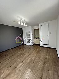 ビラアツミ 4階ワンルームのリビング/ダイニング