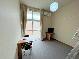 レオパレスグランデ泉B 2階1Kのリビング/ダイニング