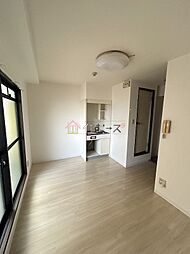 マンションスムス 6階ワンルームのリビング/ダイニング