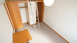 レオパレスファーウッド 3階1Kのリビング/ダイニング