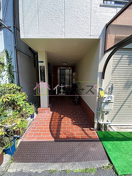 建物エントランス