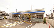 ローソン 摂津一津屋一丁目店（229m）