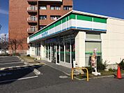 ファミリーマート 大阪狭山半田店（867m）