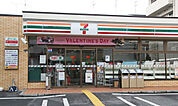 セブンイレブン JR徳庵駅西店（440m）