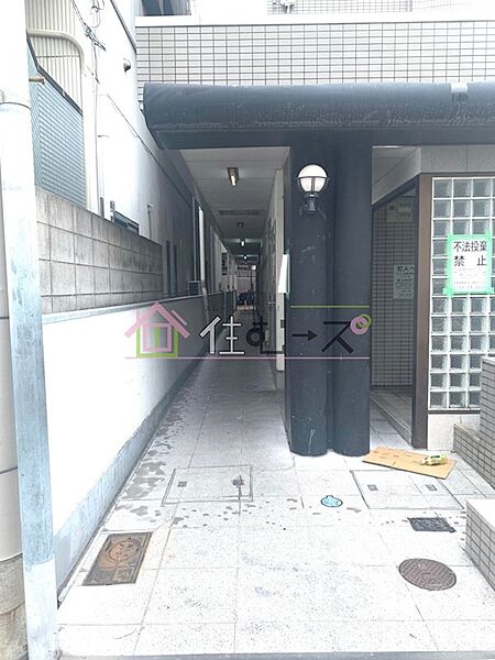 建物エントランス