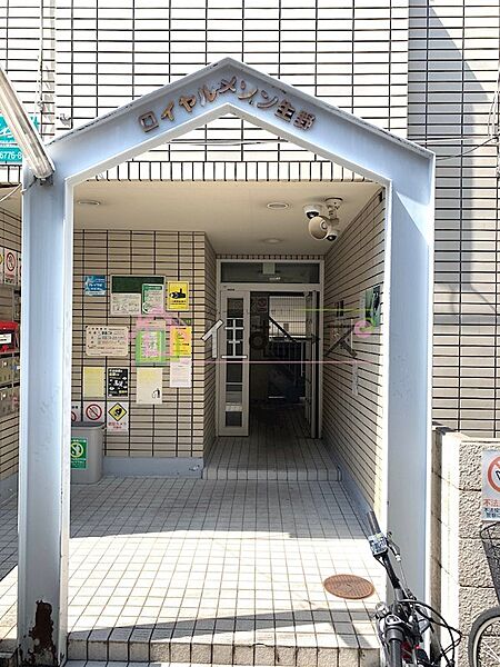 建物エントランス