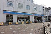 ローソン JR放出駅前店（656m）