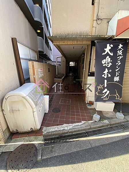 建物エントランス