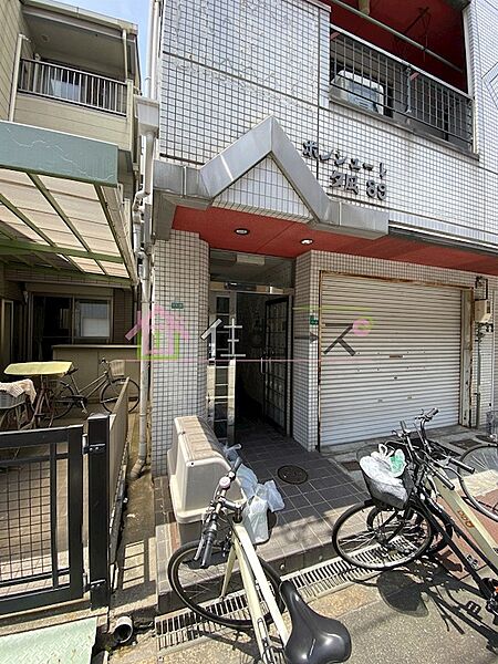 建物エントランス