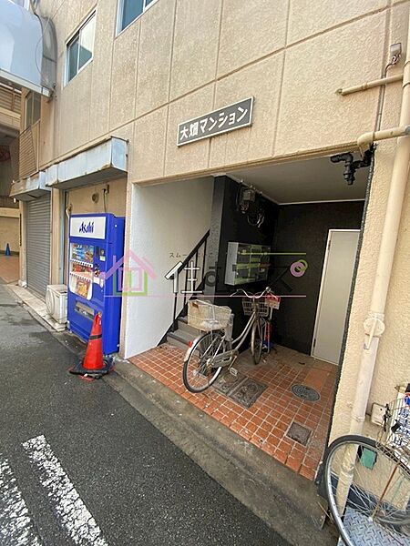 建物エントランス
