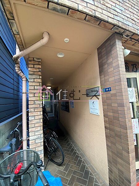 建物エントランス