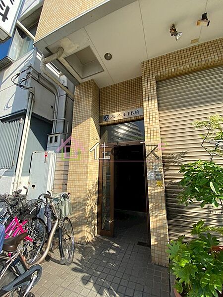 建物エントランス