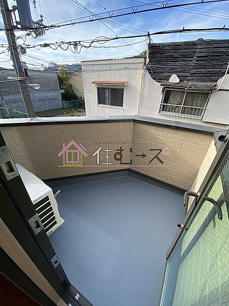 バルコニー
