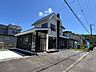 外観：【リフォーム済】外壁や屋根、基礎、灯油タンクは塗装致しました。車庫や庭は撤去して駐車場を拡張しました。