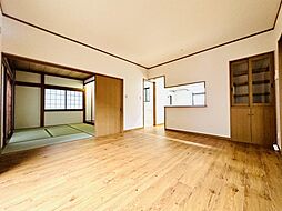 居間