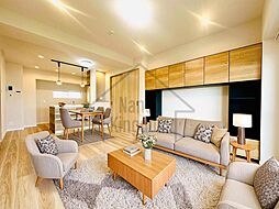 いづみハイツ滝不動5号棟 510号室 1LDKのリビング/ダイニング