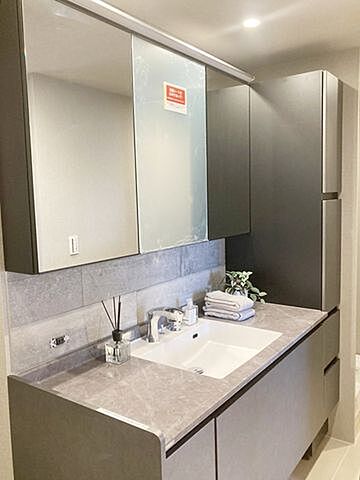 洗面 パレ神楽坂 3階/-