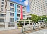 周辺：護国寺駅(東京メトロ 有楽町線) 徒歩3分。 240m