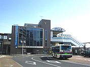 守山駅（149m）
