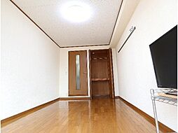居間
