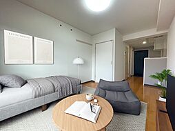 メゾンアリーナ 5階ワンルームのリビング/ダイニング