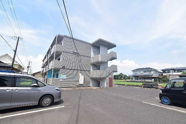 フレグランスＫ ｜鹿児島県鹿屋市寿7丁目(賃貸マンション3DK・2階・56.80㎡)の写真 その1