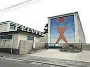 鹿屋市立寿北小学校 495m