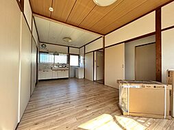 居間