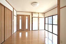 居間