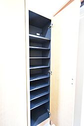 シューズボックス